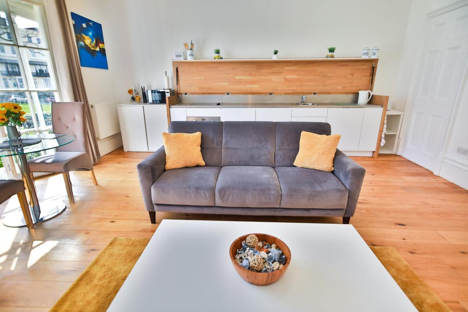40B Wellington Suites Χέιστινγκς Εξωτερικό φωτογραφία