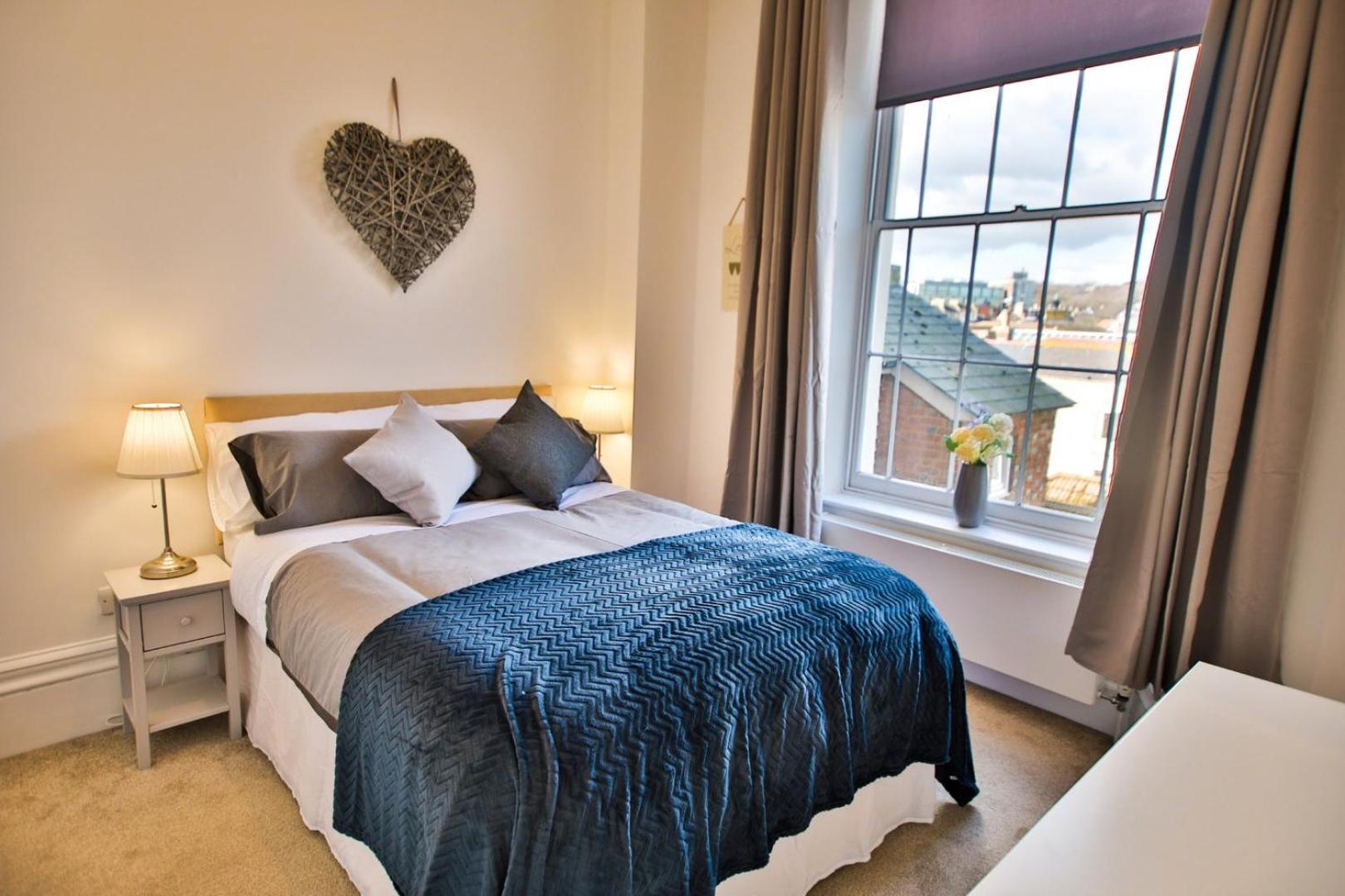 40B Wellington Suites Χέιστινγκς Εξωτερικό φωτογραφία